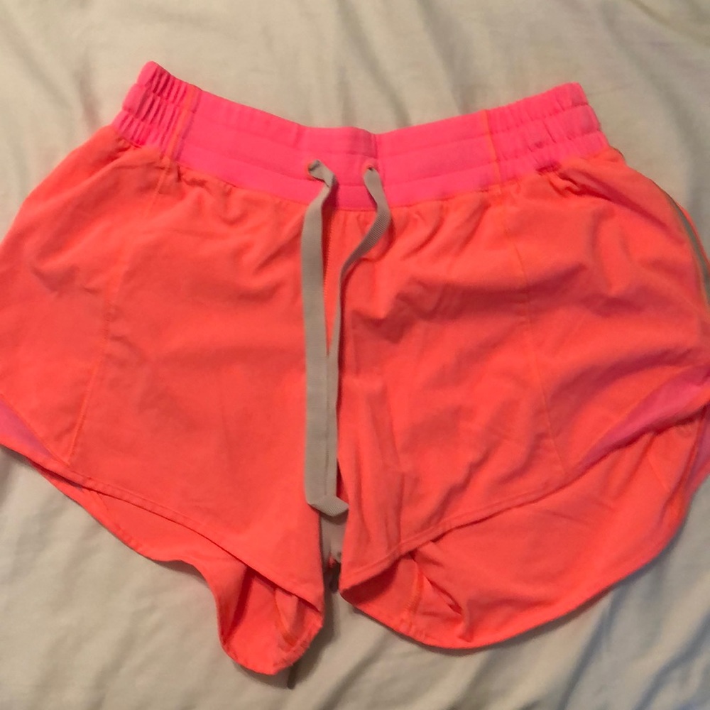 NWOT Hotty Hot Shorts
